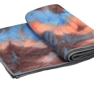 💋 NWOT, Yoga Mat Towel